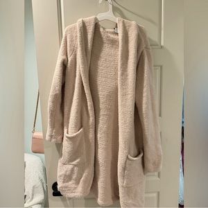 Cupcakes & Cashmere cardigan* offers welcome